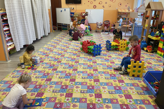 Kdo to ťuká na okénko