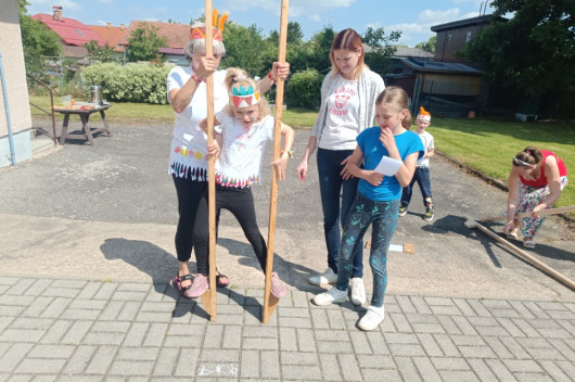 Indiánské odpoledne s rodiči